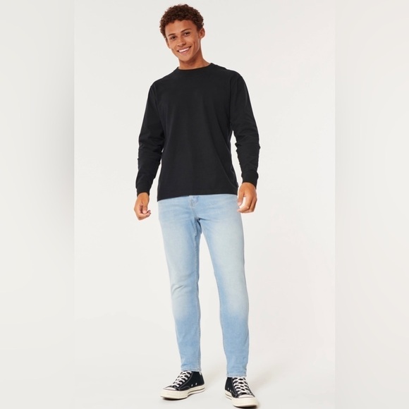 31 x 30 LIGHT WASH ATHLETIC SKINNY JEANS - Picture 1 of 11